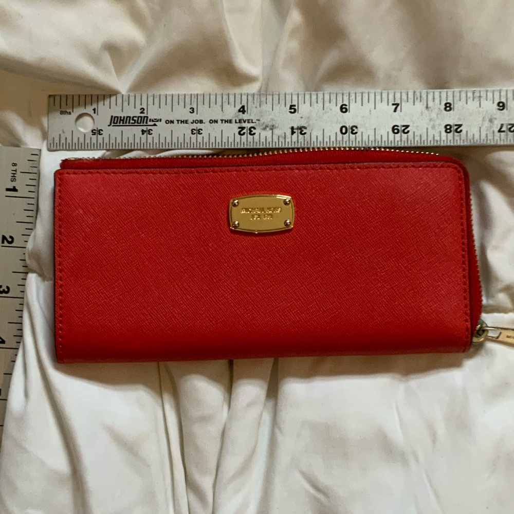 Michael Kors Scarlet Wallet with Gold Accent